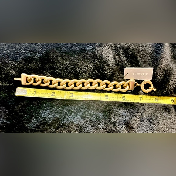 Chico’s Gold Chain Bracelet     **NWT** - Picture 3 of 5